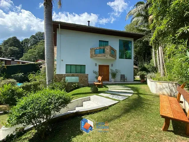 Casa com 1900m² 4 quartos e 7 banheiros, à venda, no bairro Caraguatá em Mairiporã