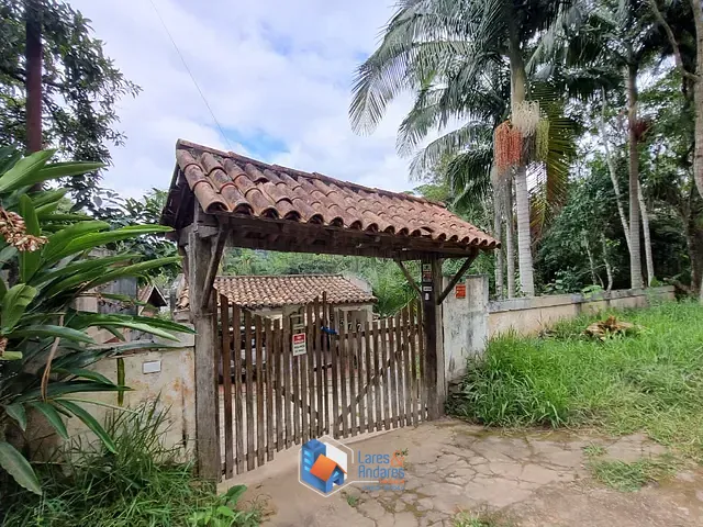 Casa com 1002m² 4 quartos e 4 banheiros, à venda, no bairro Vale do Sol em Embu Das Artes