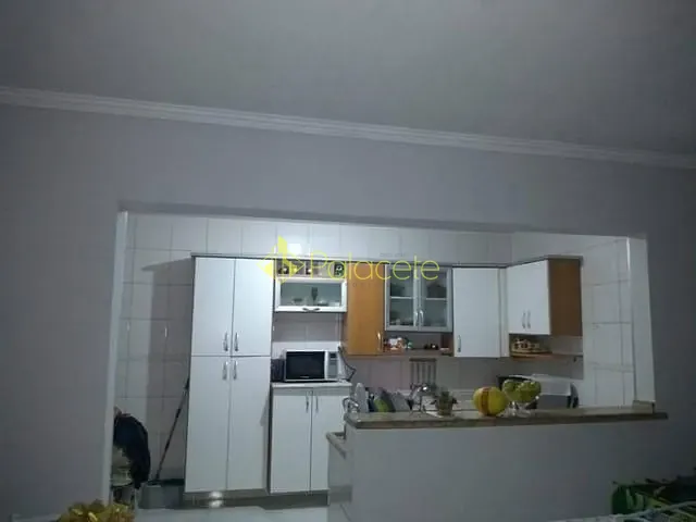 Casa com 175m² 3 quartos e 2 banheiros, à venda, no bairro Loteamento Residencial Andrade em Pindamonhangaba