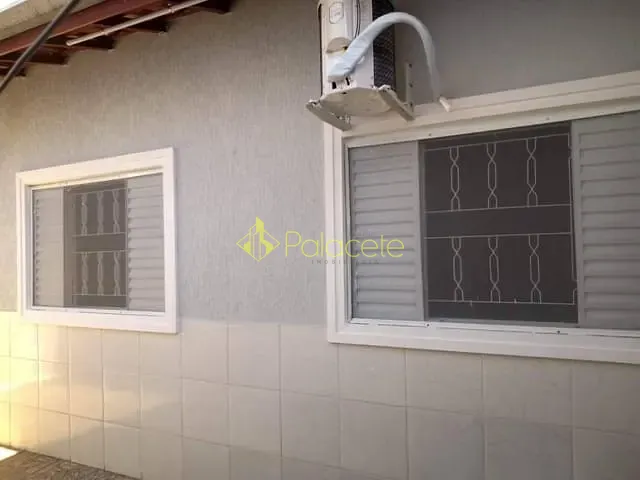Casa com 175m² 3 quartos e 2 banheiros, à venda, no bairro Loteamento Residencial Andrade em Pindamonhangaba