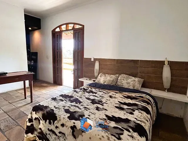 Casa com 250m² 3 quartos e 4 banheiros, à venda, no bairro Parque Ideal em Carapicuíba
