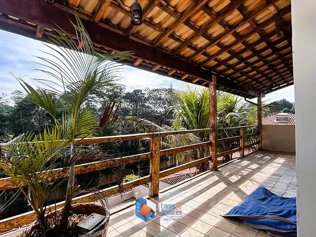 Casa com 250m² 3 quartos e 4 banheiros, à venda, no bairro Parque Ideal em Carapicuíba