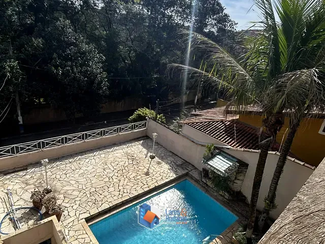 Casa com 250m² 3 quartos e 4 banheiros, à venda, no bairro Parque Ideal em Carapicuíba
