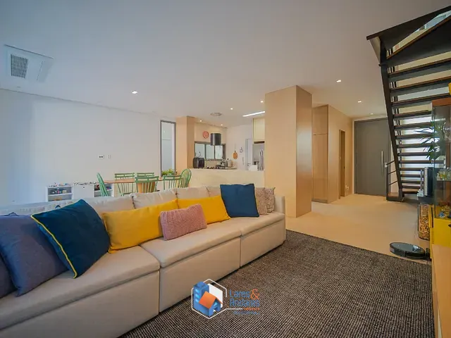 Casa com 295m² 3 quartos e 4 banheiros, à venda, no bairro Tamboré em Santana De Parnaíba