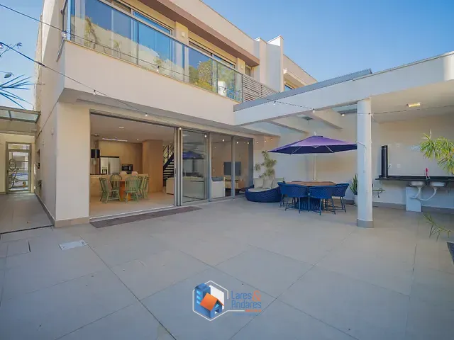 Casa com 295m² 3 quartos e 4 banheiros, à venda, no bairro Tamboré em Santana De Parnaíba