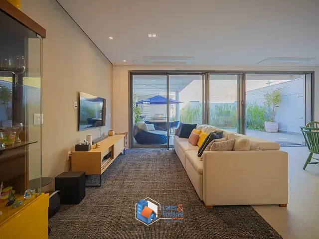 Casa com 295m² 3 quartos e 4 banheiros, à venda, no bairro Tamboré em Santana De Parnaíba