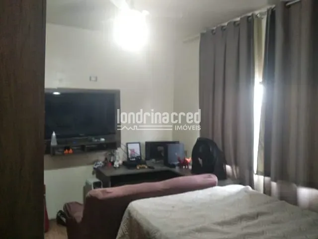 Casa com 300m², à venda, no bairro Alpes em Londrina