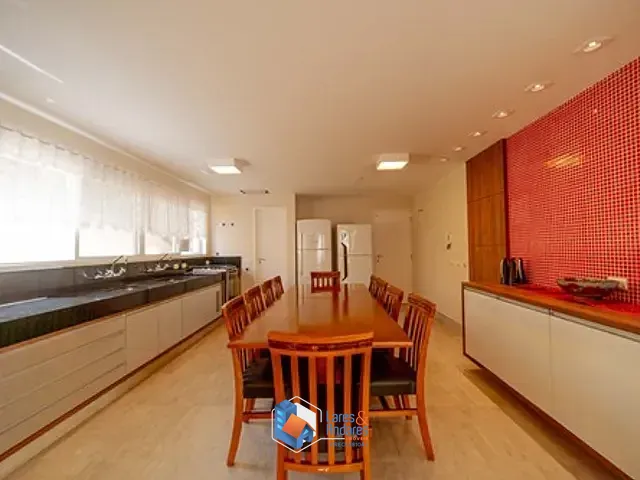 Casa com 480m² 3 quartos e 6 banheiros, à venda, no bairro São Paulo II em Cotia