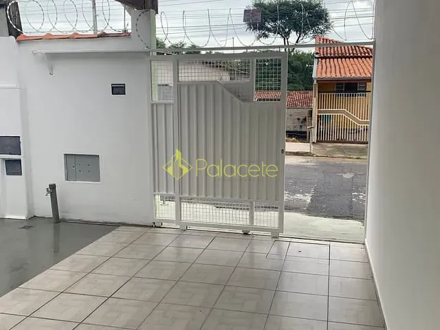 Casa com 125m² 3 quartos e 2 banheiros, à venda, no bairro Residencial Mombaça em Pindamonhangaba