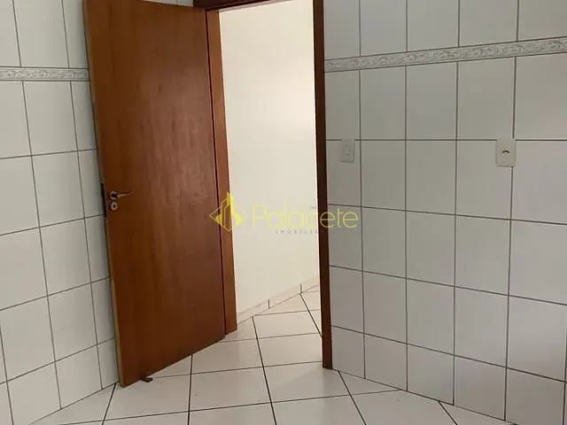 Casa com 125m² 3 quartos e 2 banheiros, à venda, no bairro Residencial Mombaça em Pindamonhangaba
