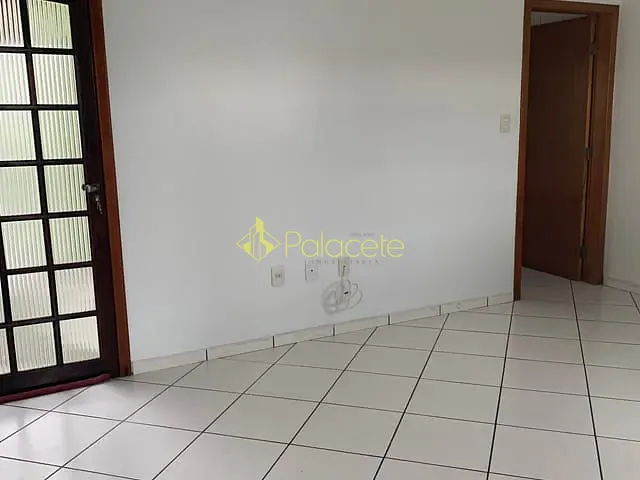 Casa com 125m² 3 quartos e 2 banheiros, à venda, no bairro Residencial Mombaça em Pindamonhangaba