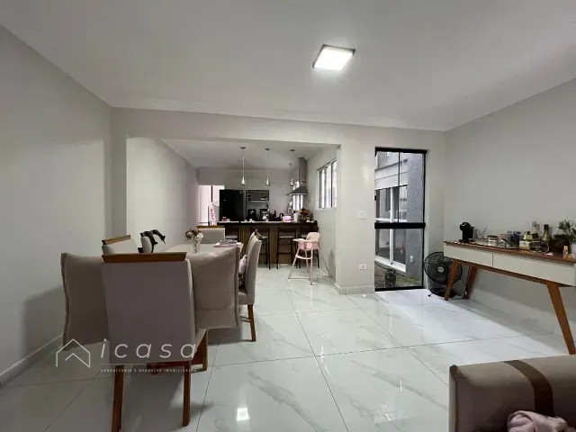 Casa com 250m² 3 quartos e 3 banheiros, à venda, no bairro Vera Cruz em Caçapava