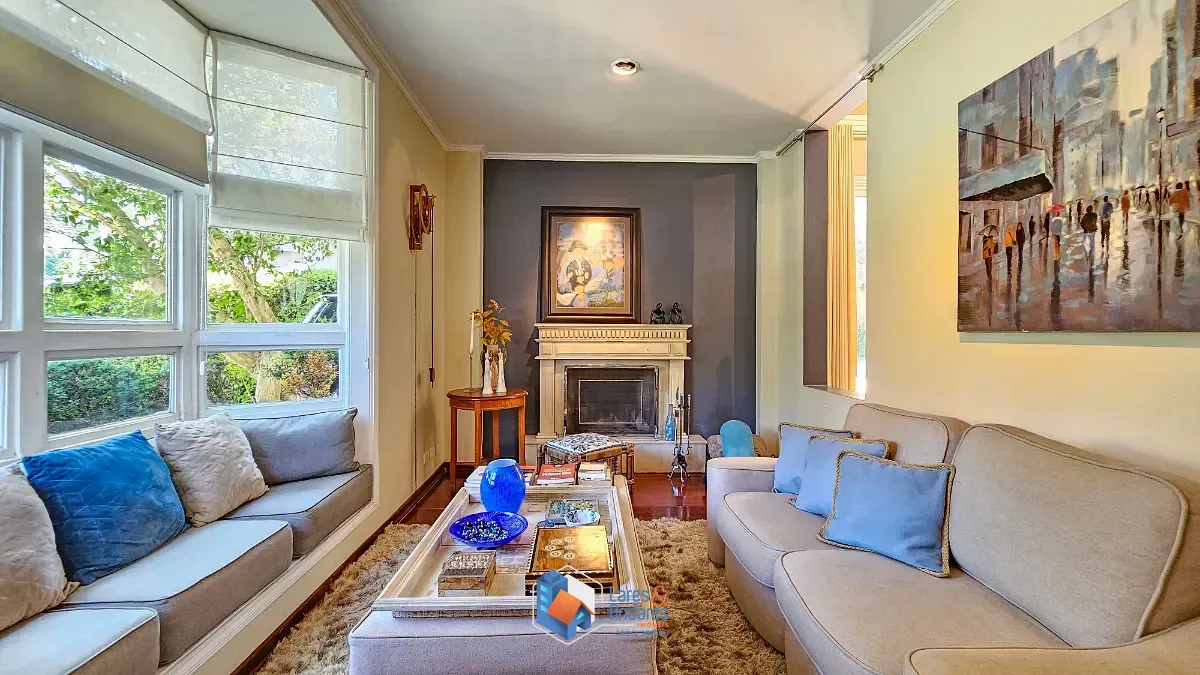 Casa, 4 quartos, 423 m² - Foto 1