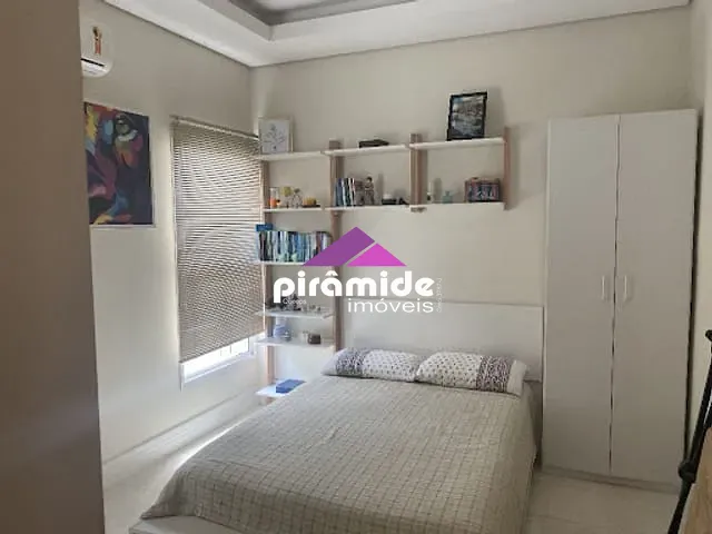 Casa com 375m² 5 quartos e 6 banheiros, à venda, no bairro Urbanova em São José dos Campos
