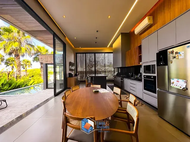 Casa com 632m² 4 quartos e 6 banheiros, à venda, no bairro Residencial e Empresarial Alphaville em Ribeirão Preto