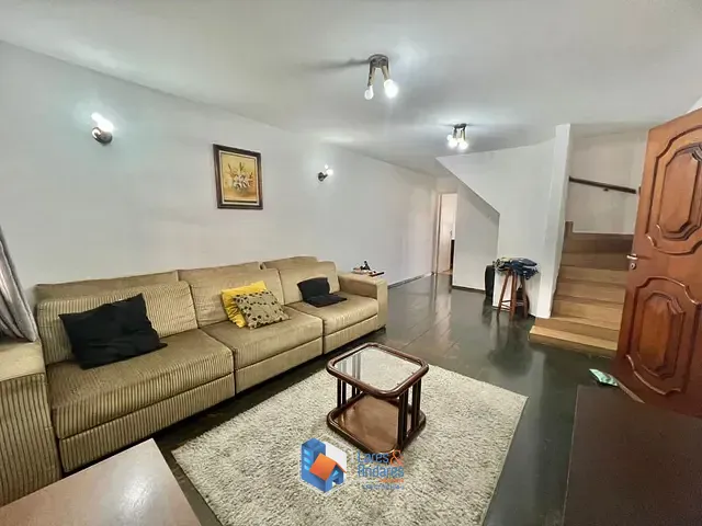 Casa com 134m² 3 quartos e 3 banheiros, à venda, no bairro Ayrosa em Osasco