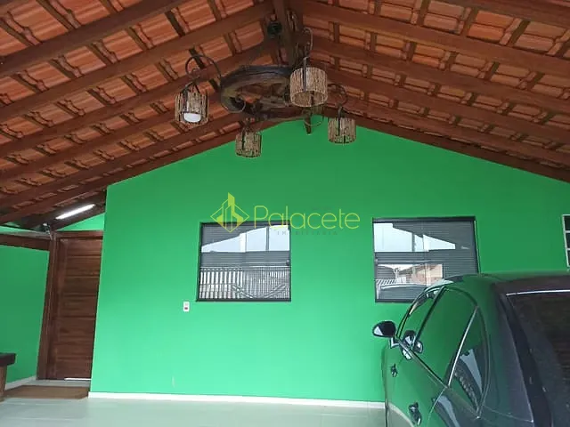 Casa à venda, no bairro Loteamento Residencial e Comercial Vila São Paulo em Pindamonhangaba