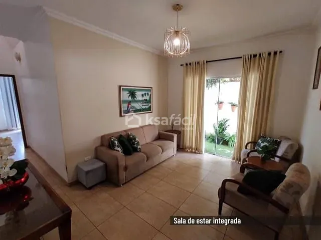 Casa com 360m² 3 quartos e 3 banheiros, à venda, no bairro Monte Castelo em Campo Grande