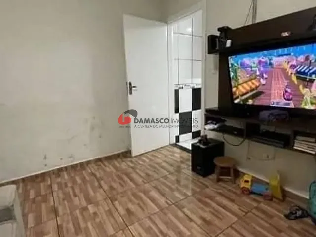 Casa com 111m² 1 quarto e 1 banheiro, à venda, no bairro Jardim Santo Antônio em Santo André