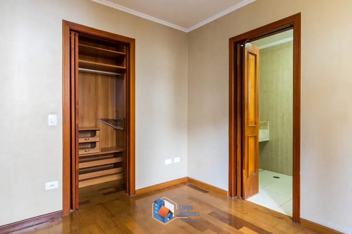 Casa, 3 quartos, 250 m² - Foto 47