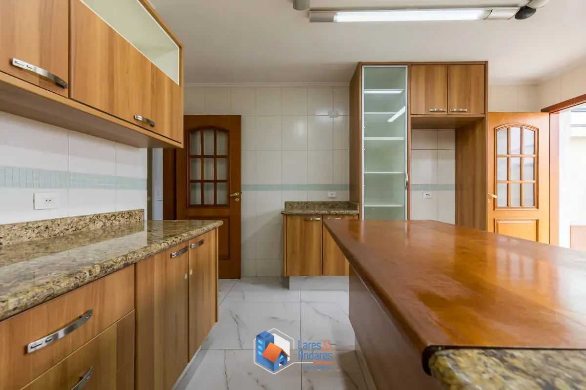 Casa, 3 quartos, 250 m² - Foto 40