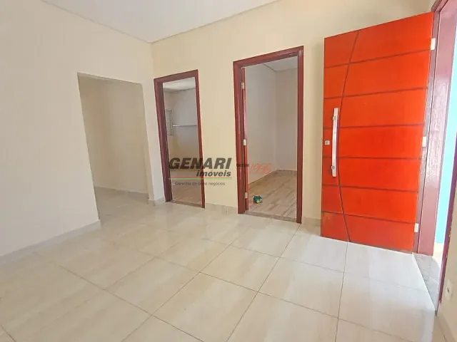 Casa 2 quartos e 1 banheiro, para alugar, no bairro Vila Vitória II em Indaiatuba