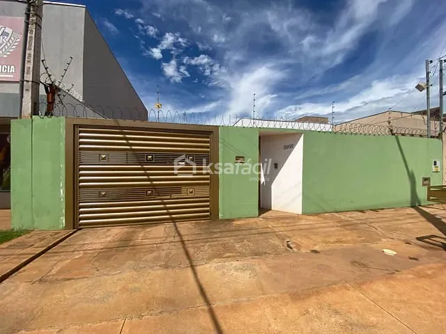 Casa com 396m² 4 quartos e 4 banheiros, à venda, no bairro Jardim São Conrado em Campo Grande