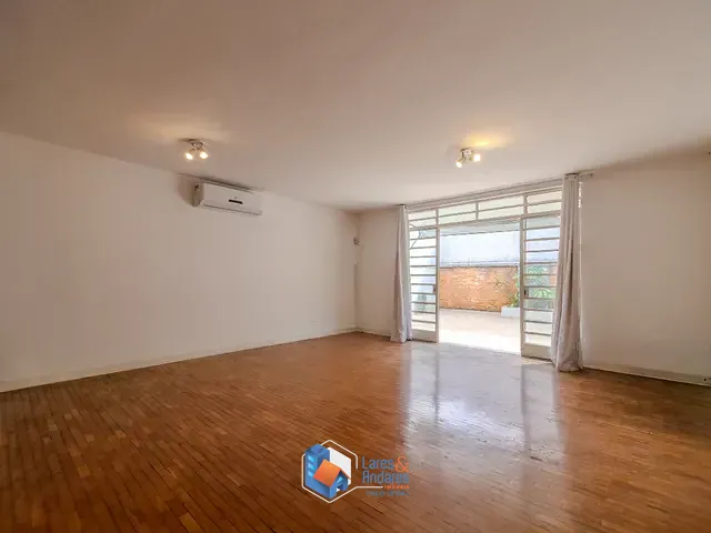 Casa com 153m² 3 quartos e 4 banheiros, à venda, no bairro Campo Belo em São Paulo