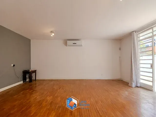 Casa com 153m² 3 quartos e 4 banheiros, à venda, no bairro Campo Belo em São Paulo