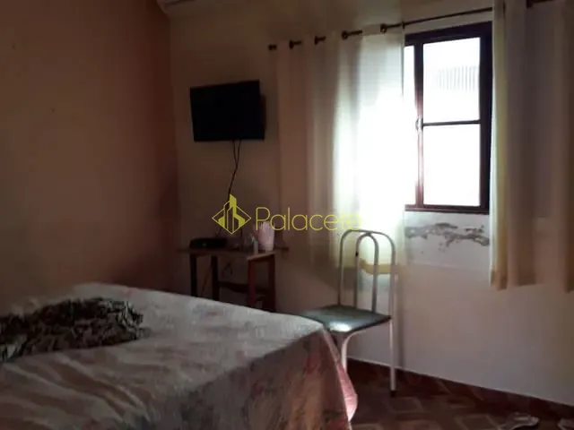 Casa com 125m² 2 quartos e 1 banheiro, à venda, no bairro Residencial Maricá em Pindamonhangaba