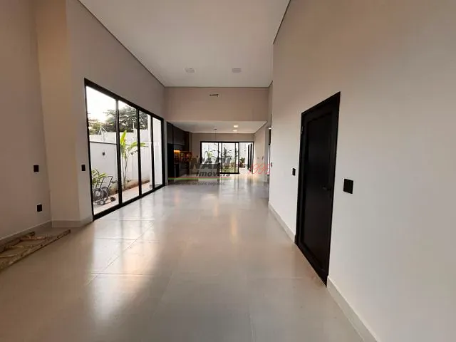 Casa com 360m² 3 quartos e 3 banheiros, à venda, no bairro Jardim Residencial Sapezal em Indaiatuba