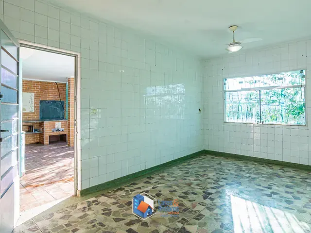 Casa com 300m² 3 quartos e 3 banheiros, à venda, no bairro Vila Albertina em São Paulo