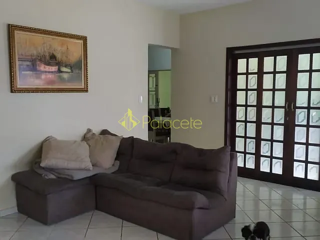 Casa 4 quartos e 3 banheiros, à venda, no bairro Residencial Mombaça em Pindamonhangaba