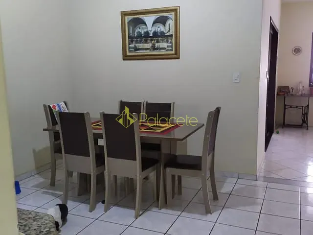 Casa 4 quartos e 3 banheiros, à venda, no bairro Residencial Mombaça em Pindamonhangaba