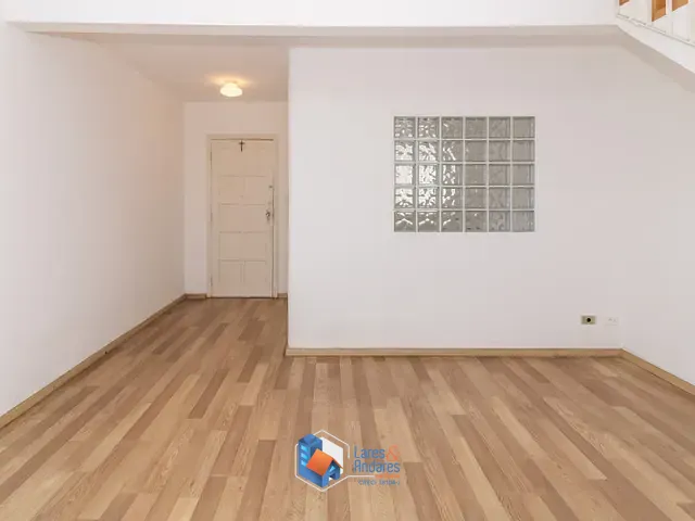 Casa com 93m² 2 quartos e 2 banheiros, à venda, no bairro Pinheiros em São Paulo