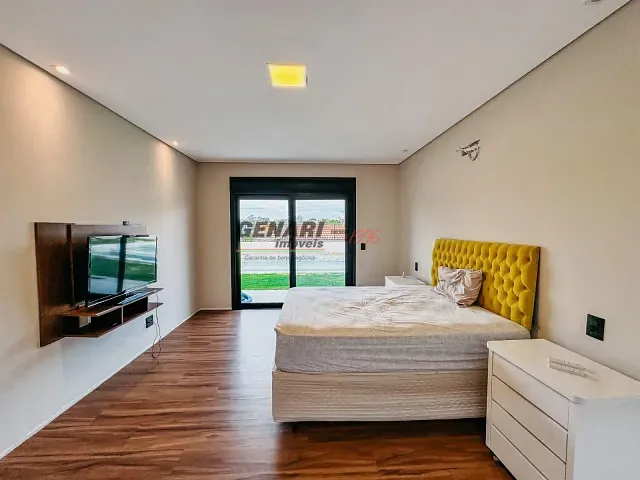 Casa com 1000m² 4 quartos e 6 banheiros, à venda, no bairro Terras de Itaici em Indaiatuba
