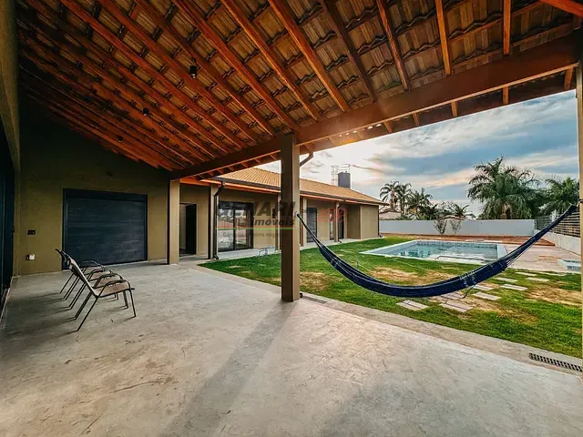 Casa com 1000m² 4 quartos e 6 banheiros, à venda, no bairro Terras de Itaici em Indaiatuba