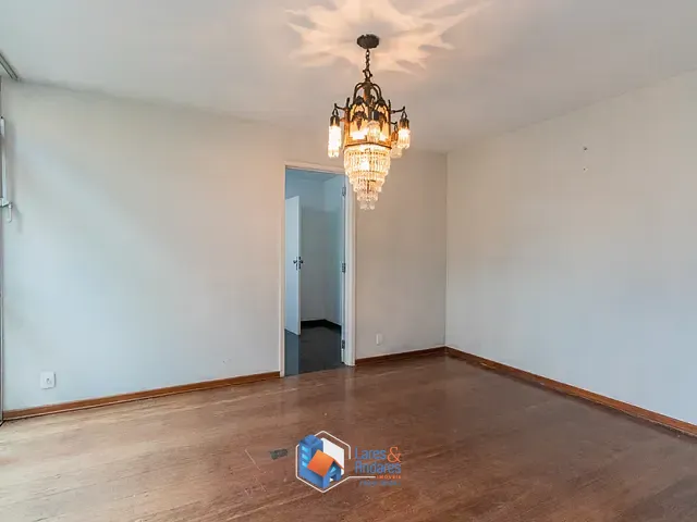 Casa com 554m² 3 quartos e 6 banheiros, à venda, no bairro Granja Julieta em São Paulo