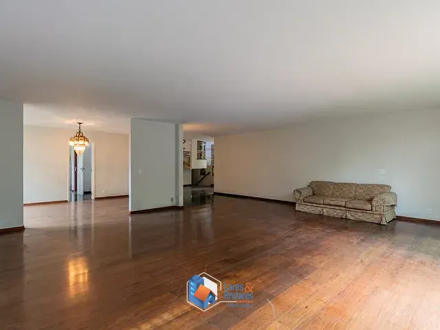 Casa com 554m² 3 quartos e 6 banheiros, à venda, no bairro Granja Julieta em São Paulo