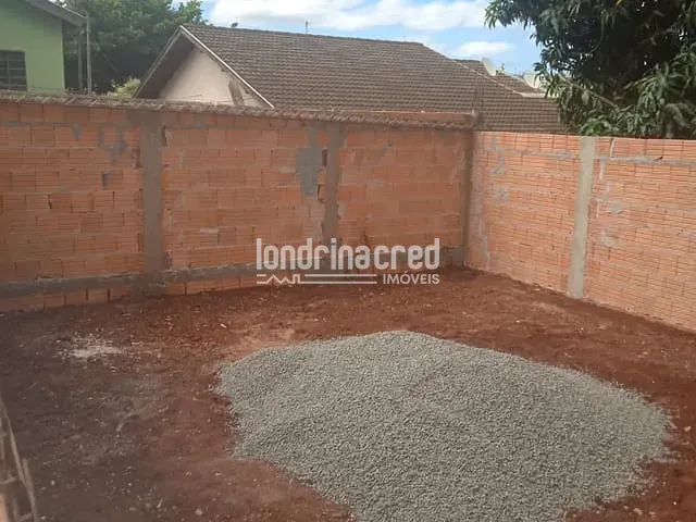 Casa 2 quartos e 1 banheiro, à venda, no bairro Jardim Santa Paula em Ibiporã
