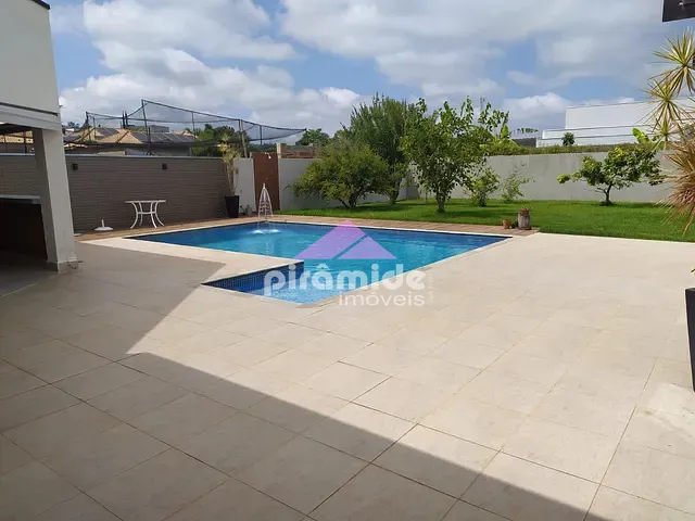 Casa com 1000m² 3 quartos e 4 banheiros, à venda ou para alugar, no bairro Jardim Terras de Santa Helena em Jacareí