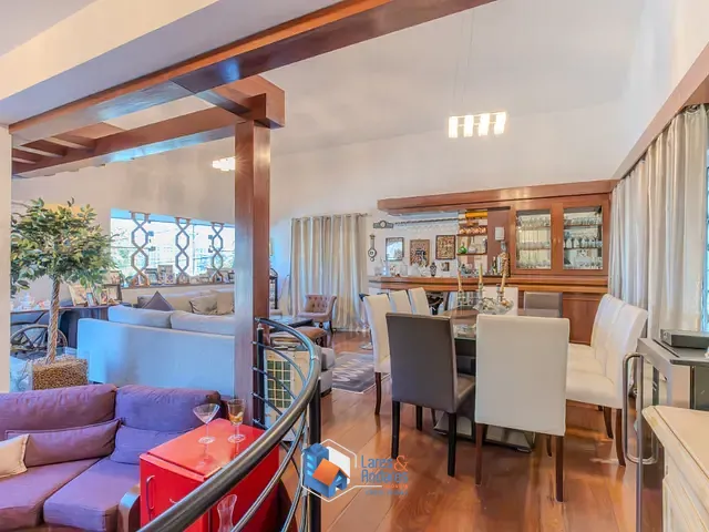 Casa com 394m² 4 quartos e 3 banheiros, à venda, no bairro Jardim Marajoara em São Paulo
