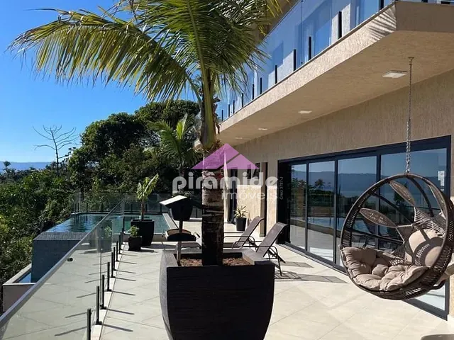 Casa com 1580m² 10 quartos e 13 banheiros, à venda, no bairro Siriúba em Ilhabela