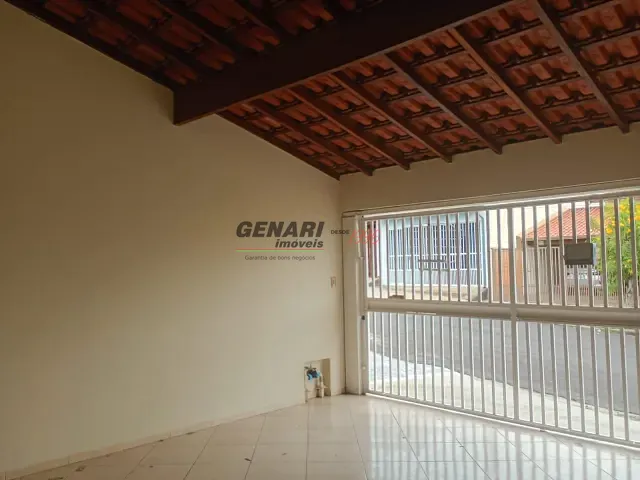 Casa 3 quartos e 2 banheiros, para alugar, no bairro Jardim São Francisco em Indaiatuba