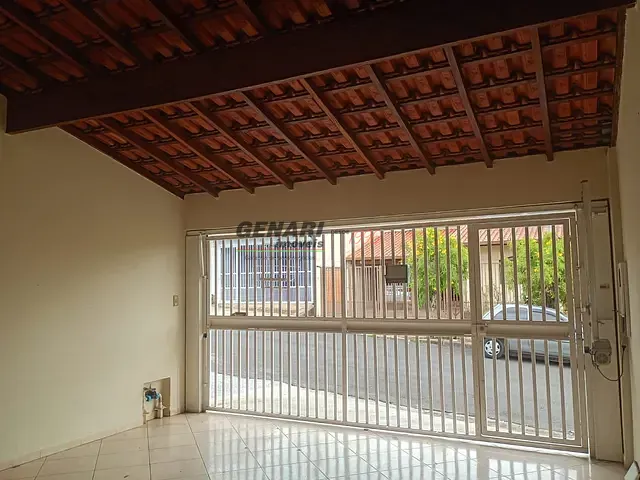 Casa 3 quartos e 2 banheiros, para alugar, no bairro Jardim São Francisco em Indaiatuba