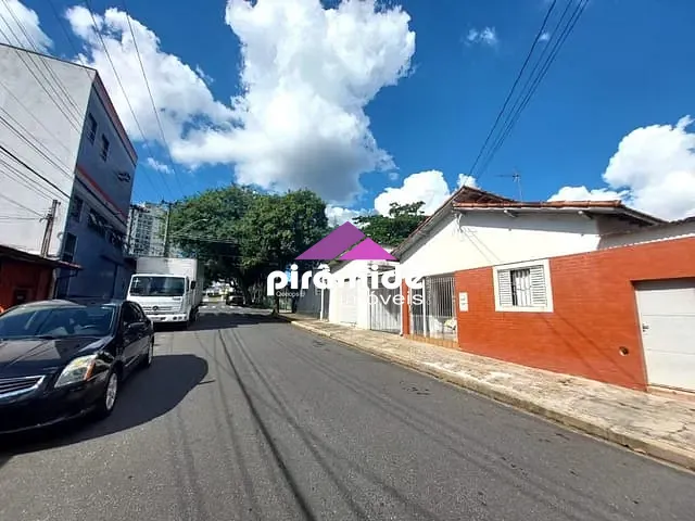 Casa com 259m², à venda, no bairro Jardim Augusta em São José dos Campos