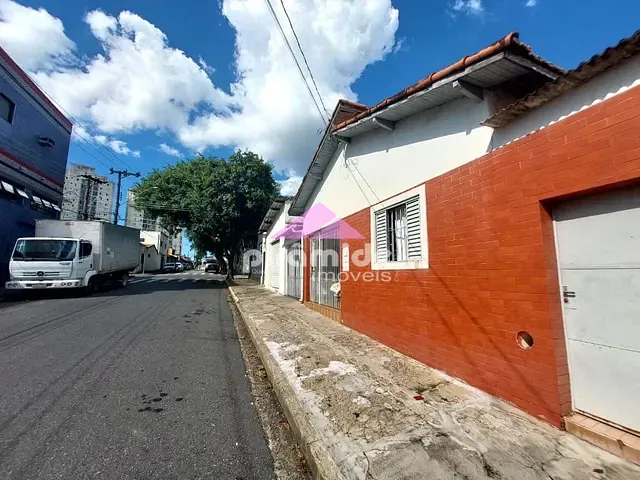Casa com 259m², à venda, no bairro Jardim Augusta em São José dos Campos