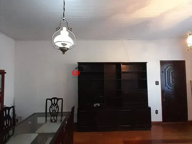 Casa com 403m² 2 quartos e 1 banheiro, à venda, no bairro Santa Paula em São Caetano do Sul