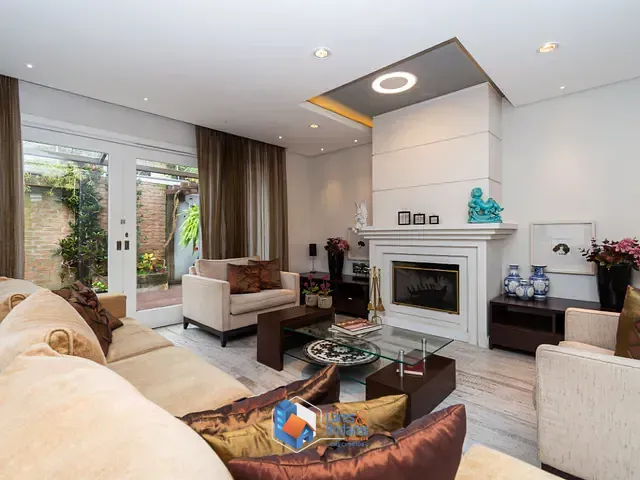 Casa com 290m² 3 quartos e 5 banheiros, à venda, no bairro Campo Belo em São Paulo