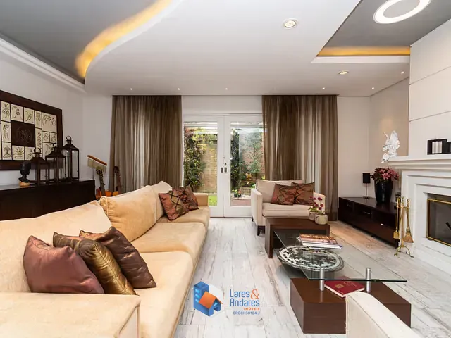 Casa com 290m² 3 quartos e 5 banheiros, à venda, no bairro Campo Belo em São Paulo
